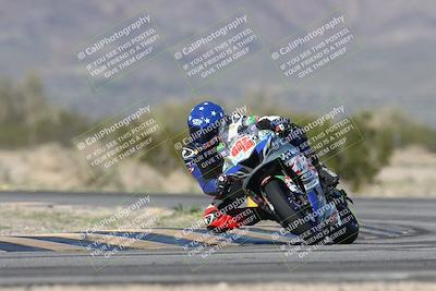 media/Jan-15-2026-Racers Edge (Thu) [[dfebeb70ab]]/2-A Group/Session 5 (Turn 5)/